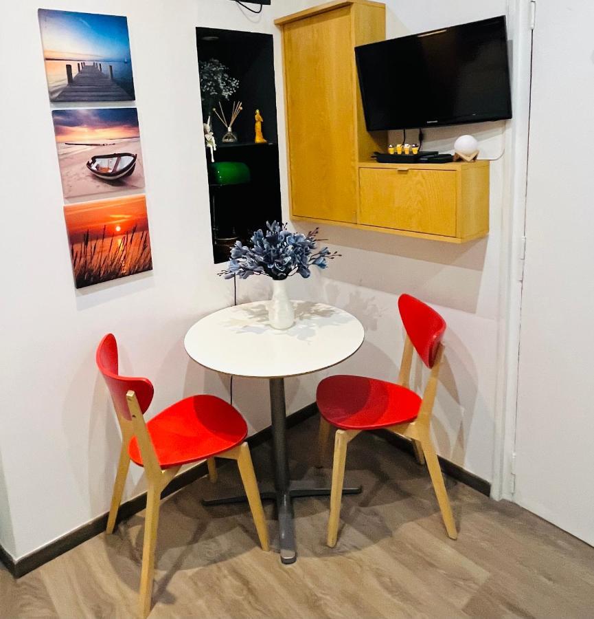 Ferienwohnung Dream Dwell Paris-Chic Flat In The Heart Of Marais Near Pompidou Centre Exterior foto